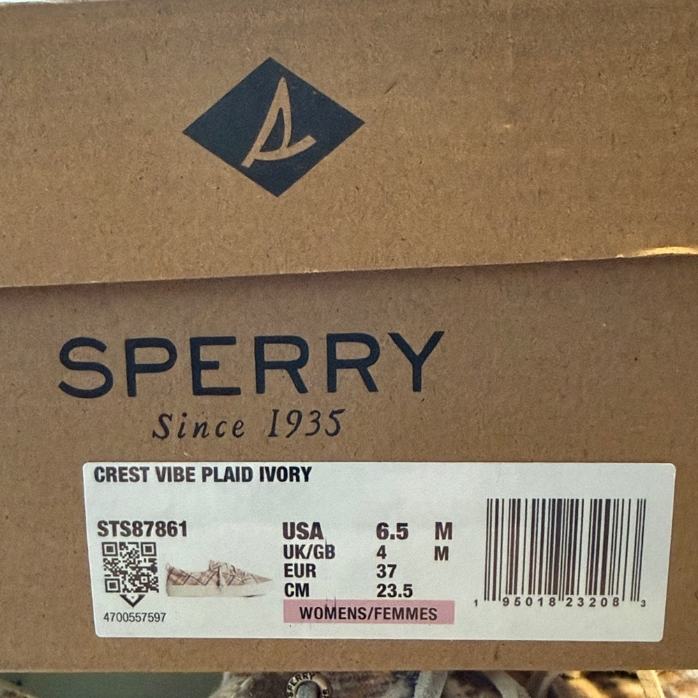 Sperry Tan and Cream Plaid Shoes 6.5 - Picture 2 of 4